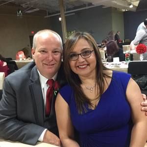 Meet your Posher, Carmen rosa